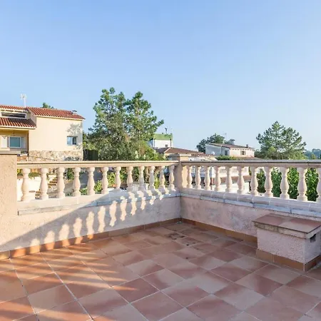 Dama Villa *