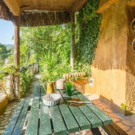 Dama Villa *
